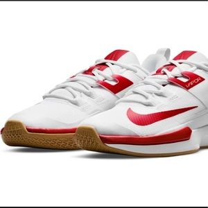 Nike Vapor Lite Tennis Shoe
